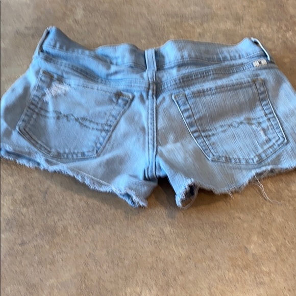 Women’s Lucky Brand jeans shorts size 00 or 24 - Picture 4 of 7